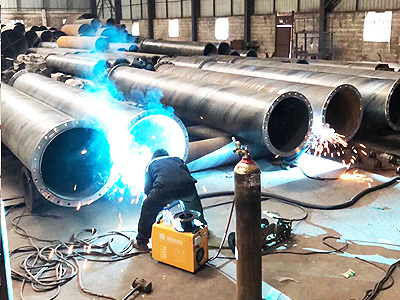 先進的生產(chǎn)設(shè)備